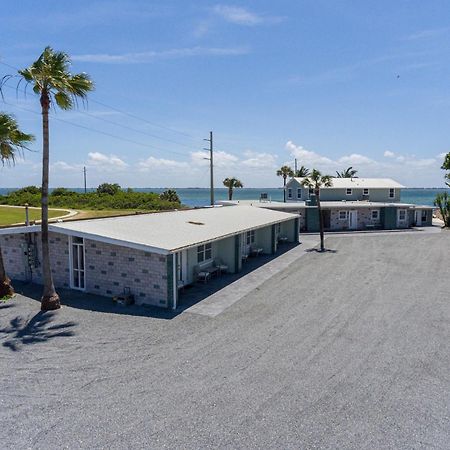 Banana River Resort Cocoa Beach Bagian luar foto