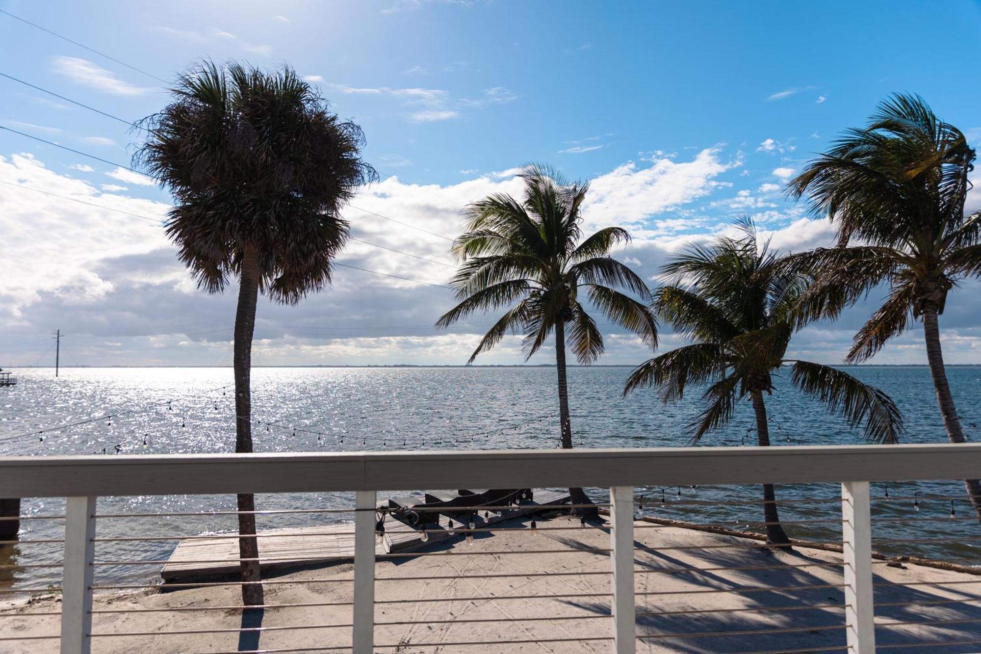 Banana River Resort Cocoa Beach Bagian luar foto